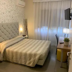 Hotel New H Marte 81, Milano
