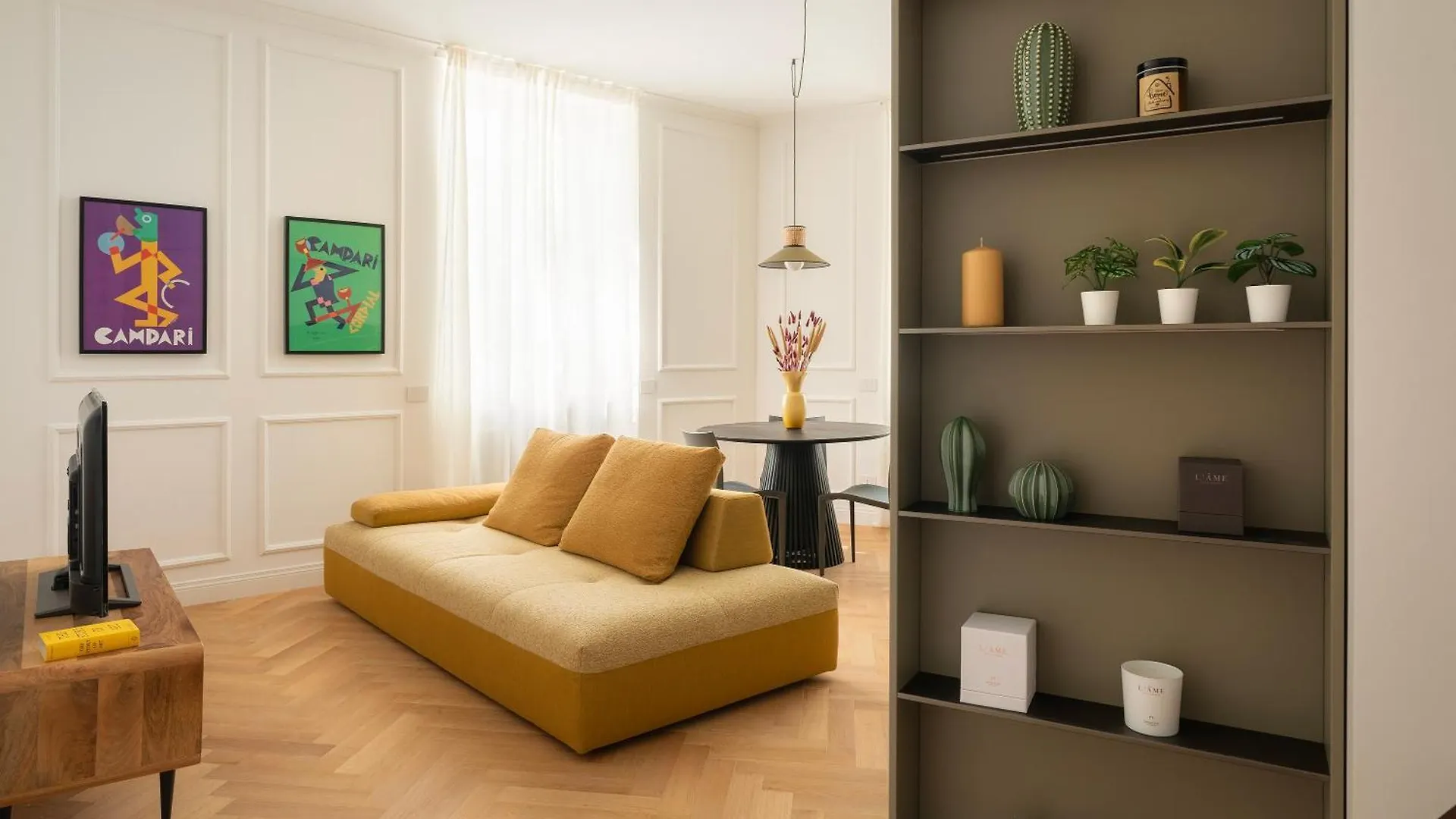 Santa Tecla Living Ruggero Di Lauria 2 location
